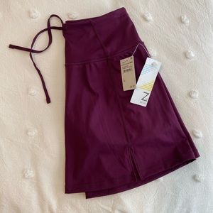 NWT Z by Zella maroon/purple skort, small